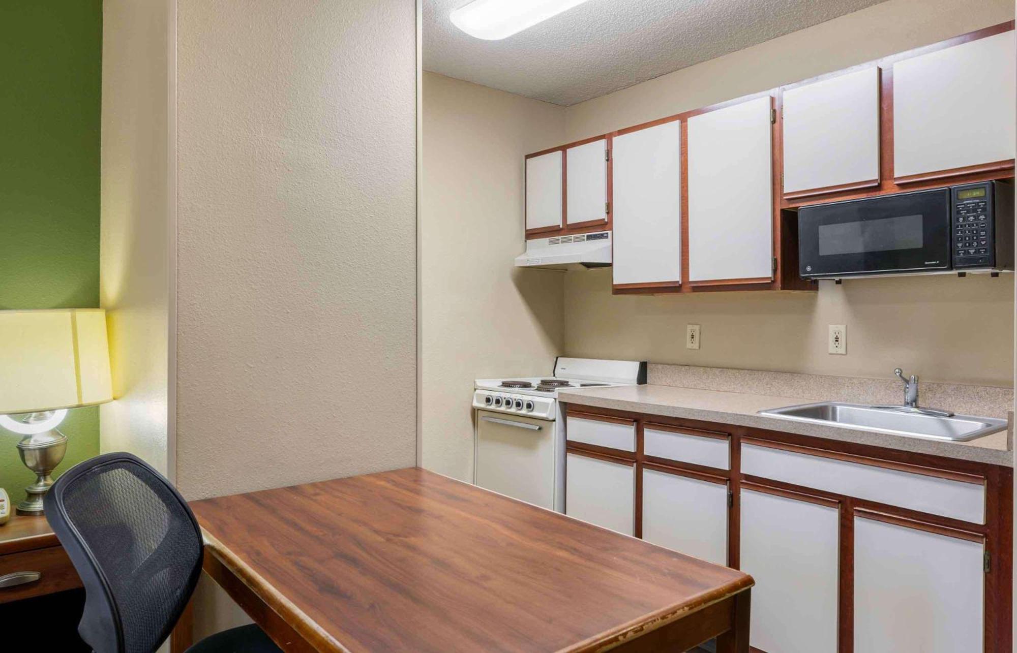 Extended Stay America Suites - Omaha - West Bagian luar foto